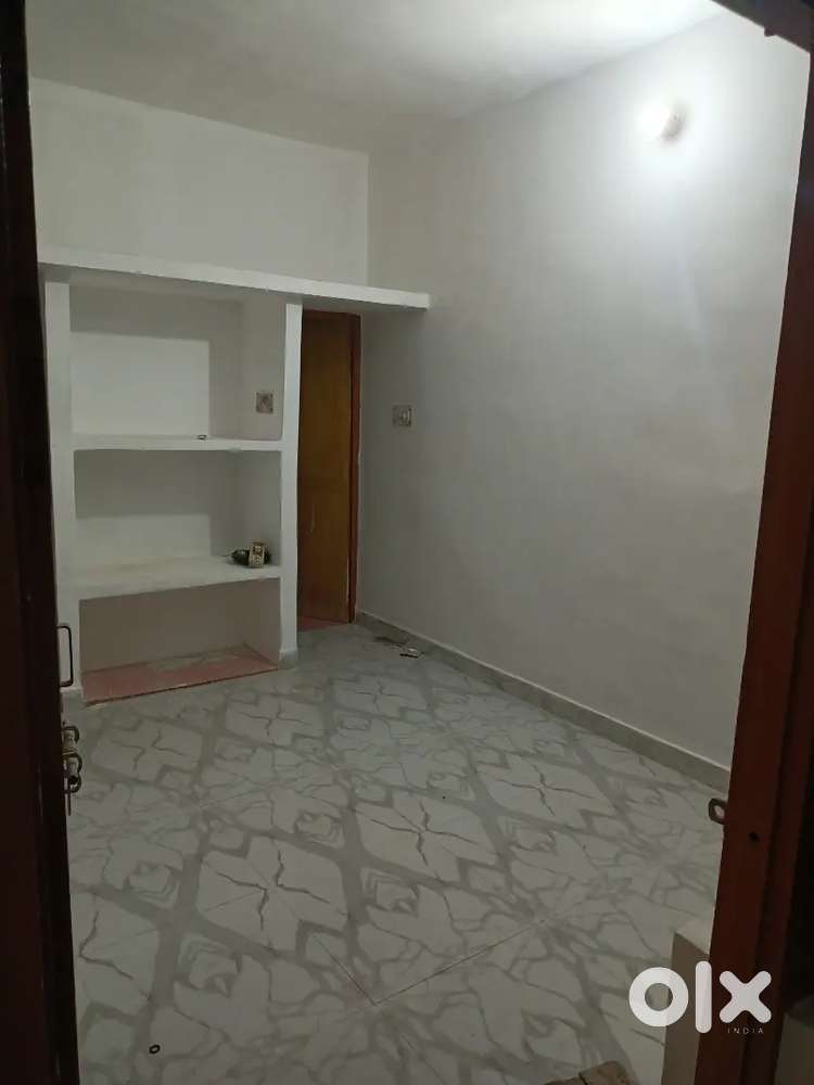 Room available for rent