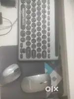 Wireless keyboard and mouse USB-c chargeable