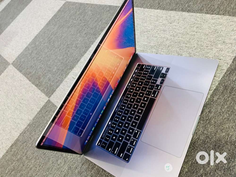 Apple MacBook Pro 2019 (A2141) TouchBar i9-32GB-512GB Warranty