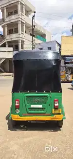 Baja CNG compact