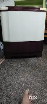 LG WASHING MACHINE  semi automatic