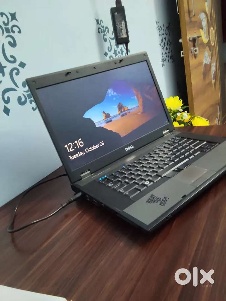 Windows 10 hai , condition achi hai , sikhne ke liye best hai