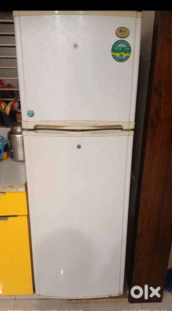 DOUBLE  DOOR FRIDGE  265 LTR ,FIXED AND LAST PRICE