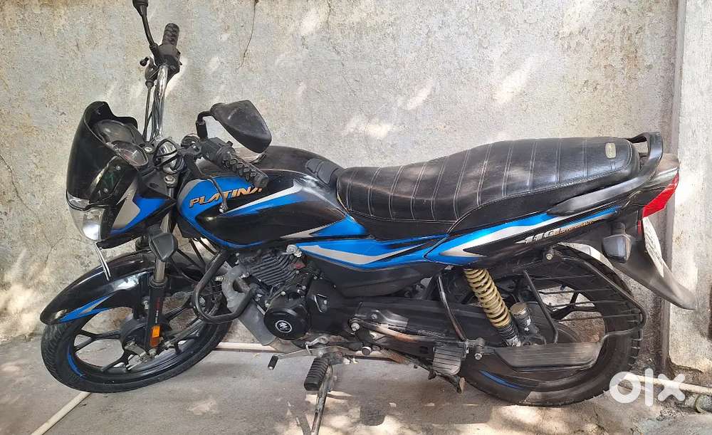 Platina 110 Comfortec (2022), Black Blue Dark 22k run good condition.
