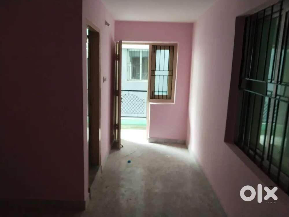 3 BHK FLAT FOR RENT AT MORABADI.