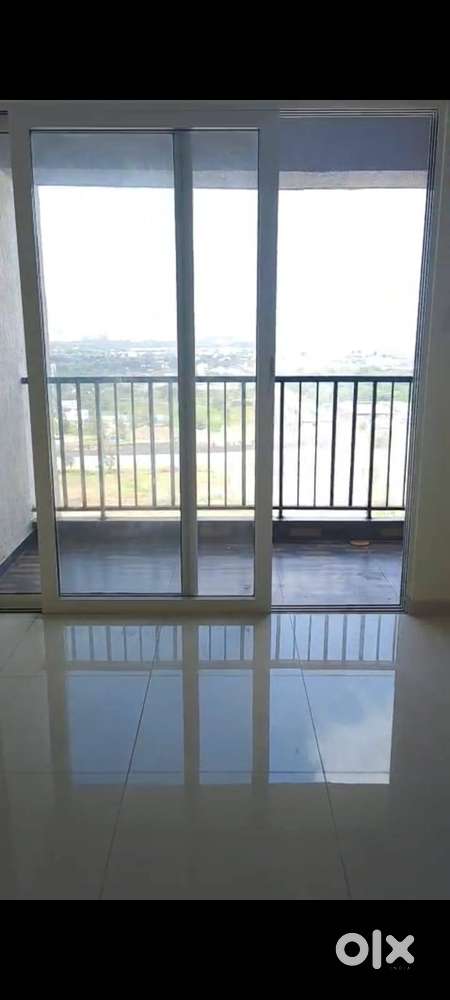 2bhk good looking flat with modular kitchne