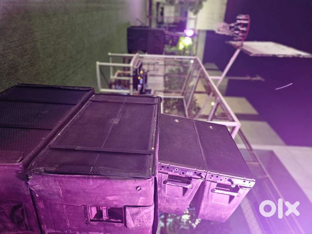 JBL SRX 728S ORIGINAL SUBS