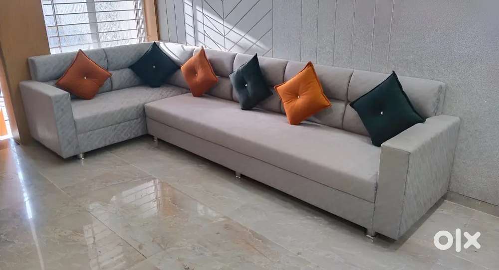 Sofa cushion karigar