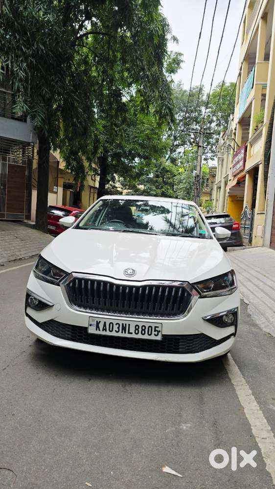 Skoda Slavia 1.0 TSI Style, 2022, Petrol