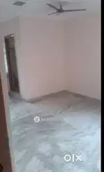 One job holder or students