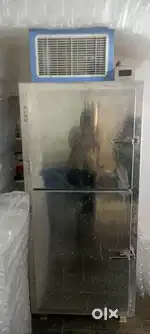 Cold drink and milk freezer