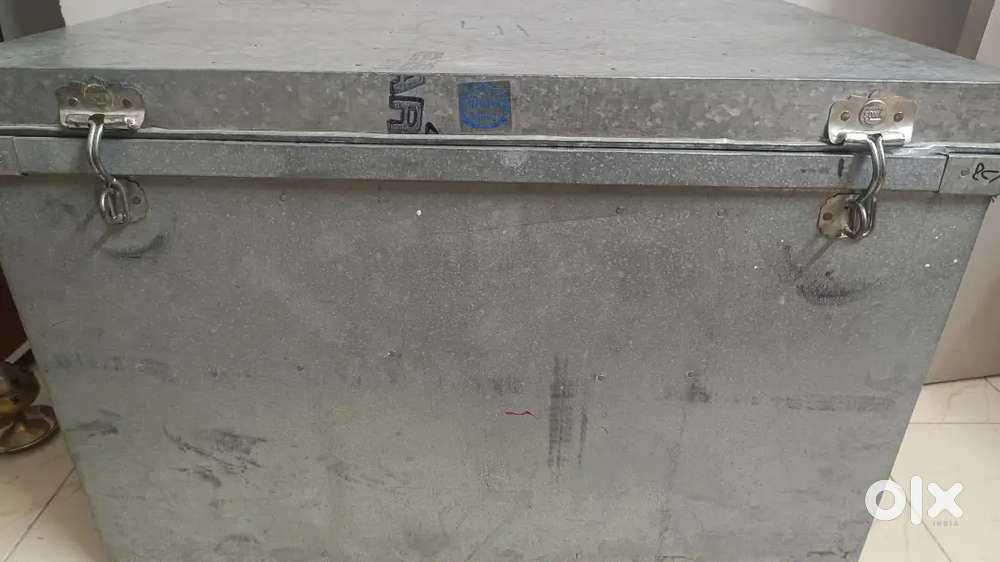 3x2 steel box good condition