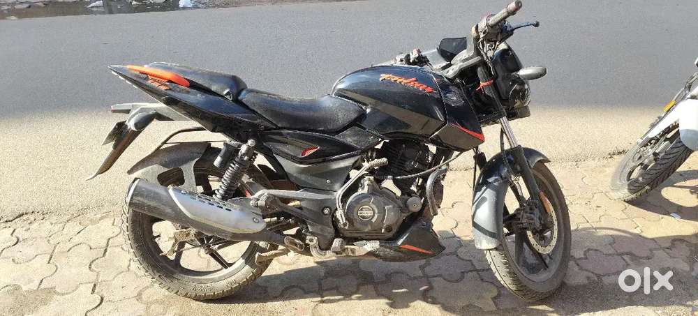 BAJAJ PULSER 125DTSI