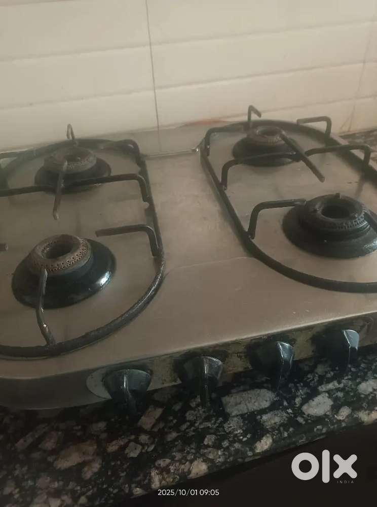 4 burner Gas Stove