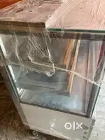 Ice counter hai 1 mahina chala hua hai bilkul ok hai kuch kami nahi ha