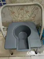 Commode chai