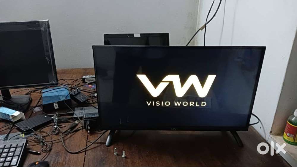 VW 24in LED tv wall mount 2021 model