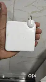 APPLE TYPE C  original used chargers