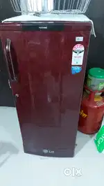Lg company fridge good condition and work without stabilizer