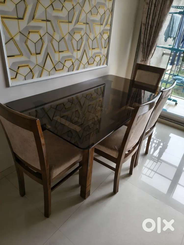 Dining table with 4 chairs