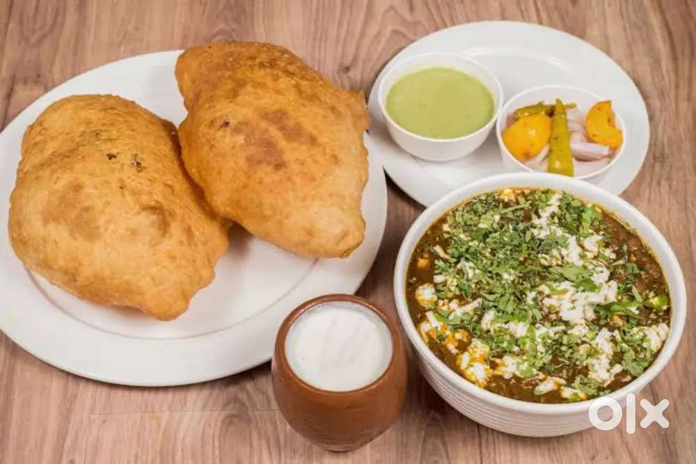 Subah 7 se subah 12 baje tak cook chahiye cloud kitchen k liye