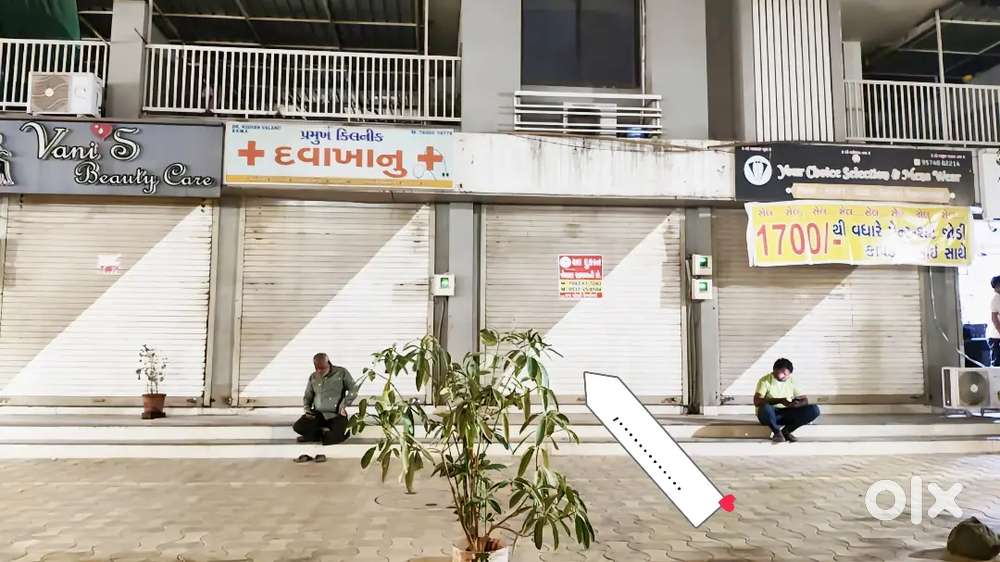 Near by school, hospital, bus stand etc...