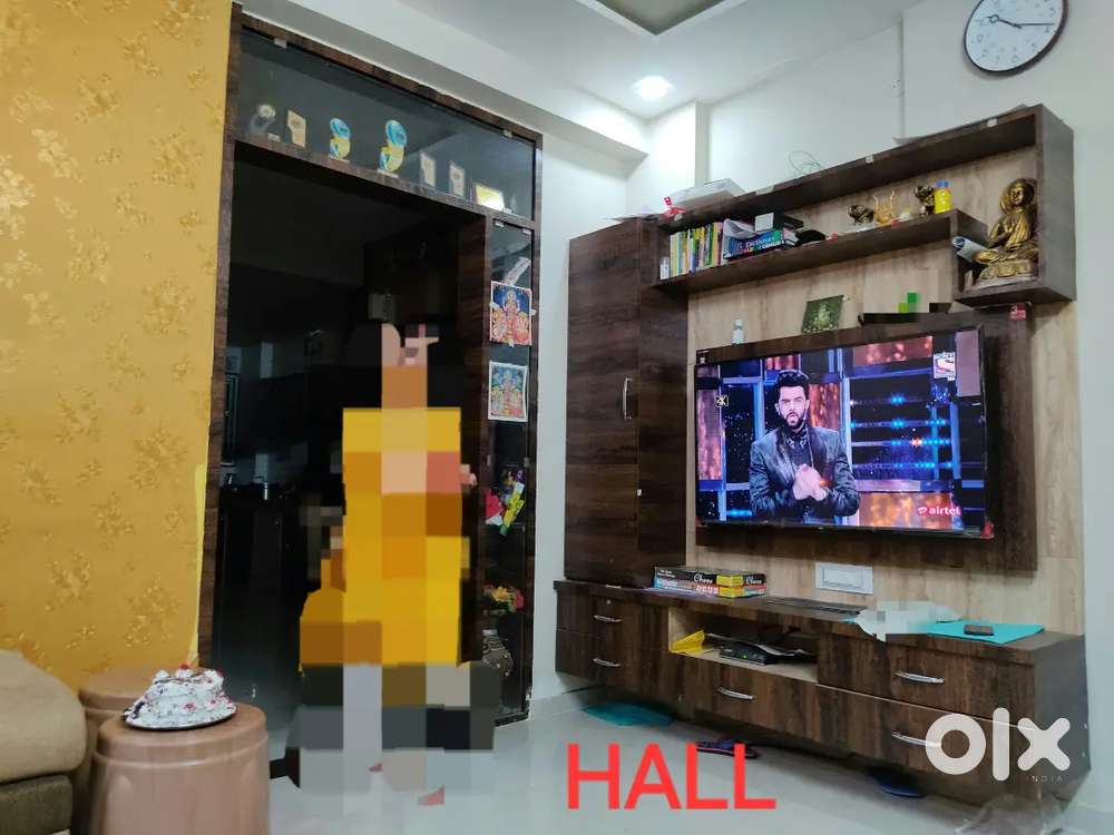 Luxurious 2Bhk flat in Raisoni Nagar..
