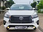 Toyota Innova Crysta 2.4 G MT 7 STR, 2020, Diesel