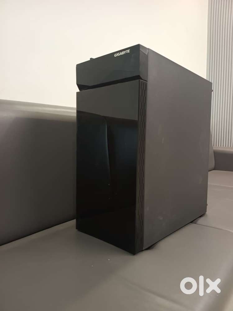 Gigabyte cabinet intel i7 9th gen. Assembled PC