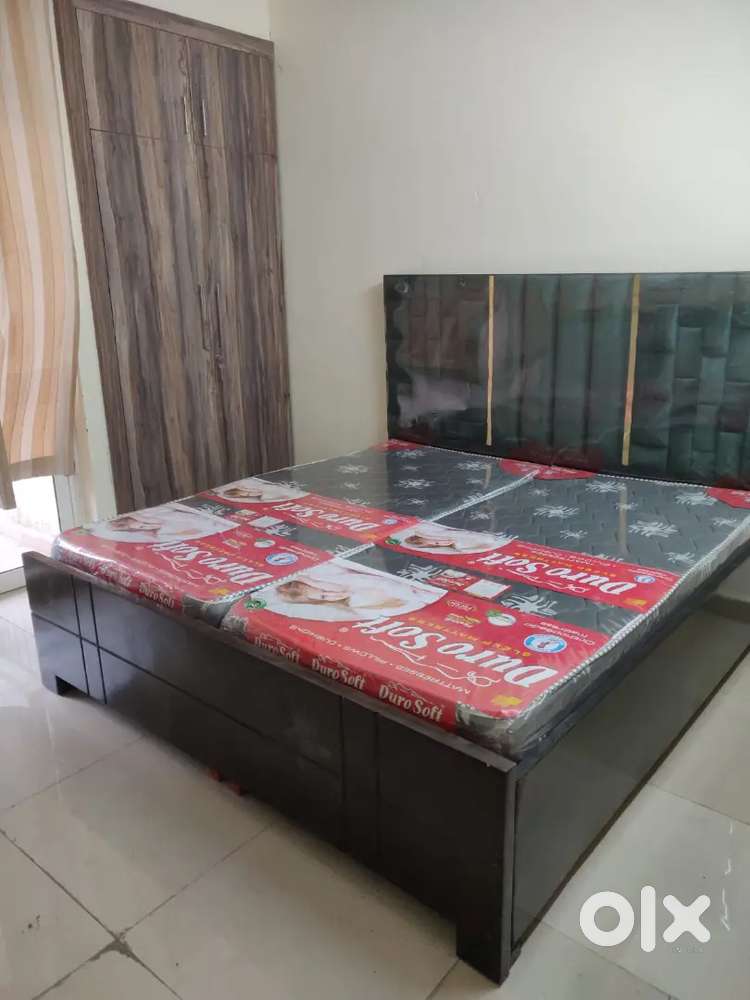 2BHK FULLY FURNISHED FLAT FOR RENT IN SIKKA KAAMNA GREENS NOIDA 143