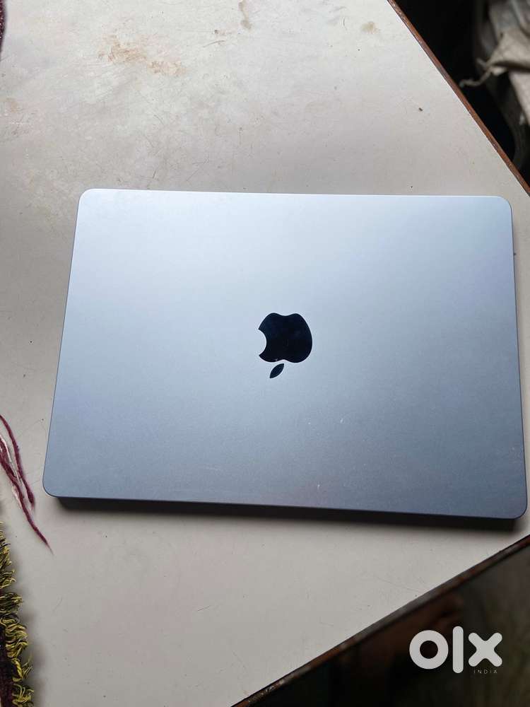 Apple macbook air m4 16/256gb model seal pack condition