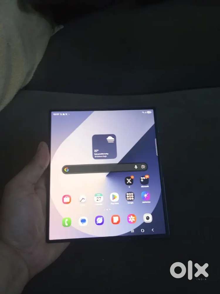 Samsung fold 6 in brand new condition for sell