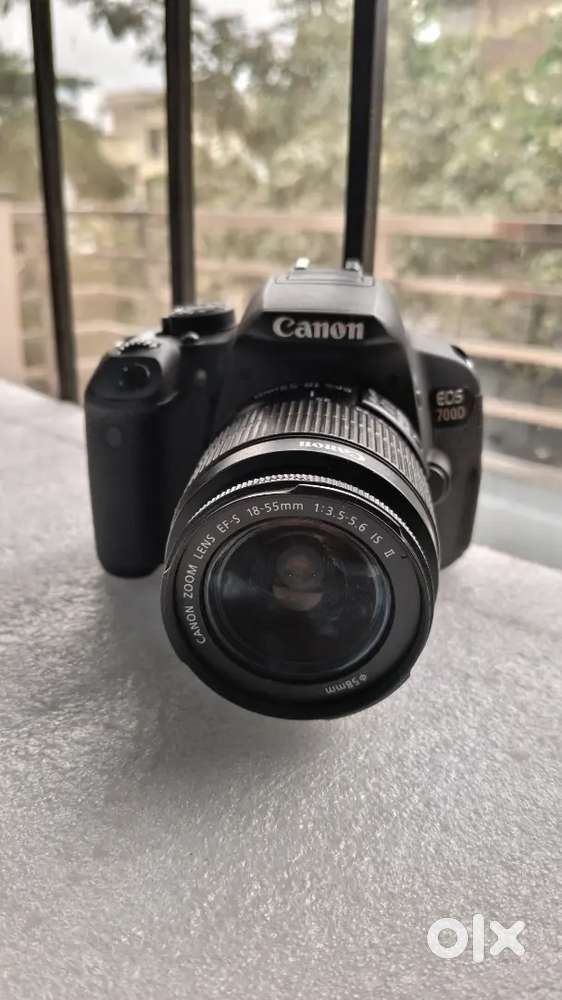 Canon EOS 700D Camera– Versatile DSLR with Touch Control