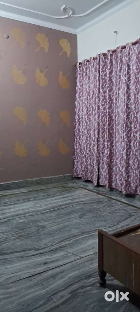 1 room with bathroom