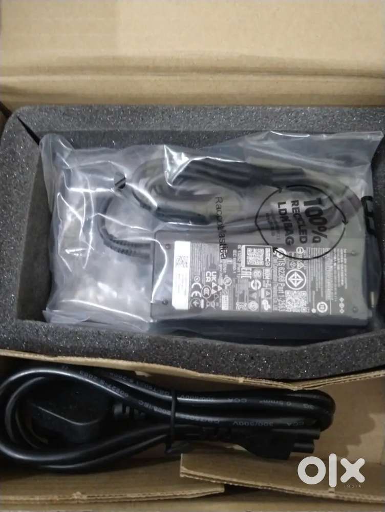 Dell laptop AC adapter 4.5mm original
