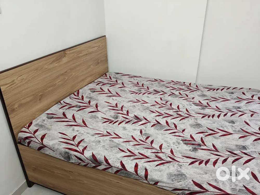Queen Size Wooden Bed with Smooth Finishing With Storage - Strong