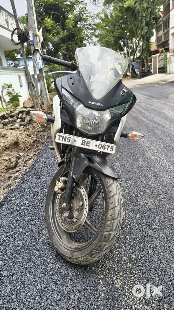 CBR 150R  Single owner