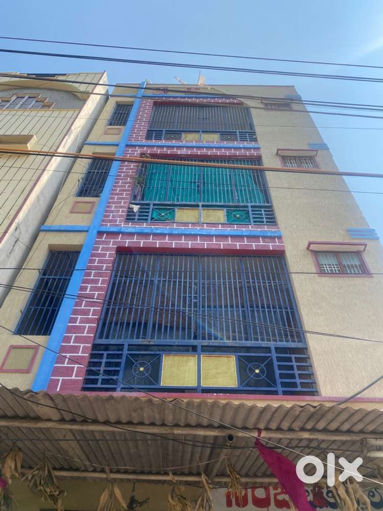 Single Bedroom with 2Wheeler parking