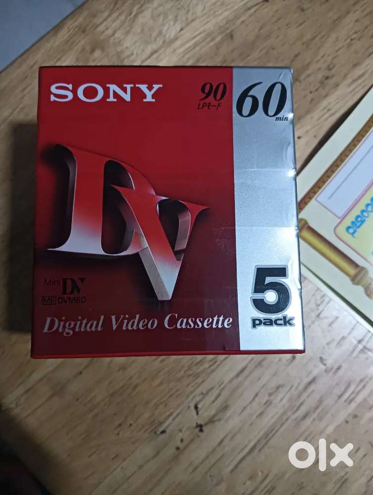 Digital video cassette