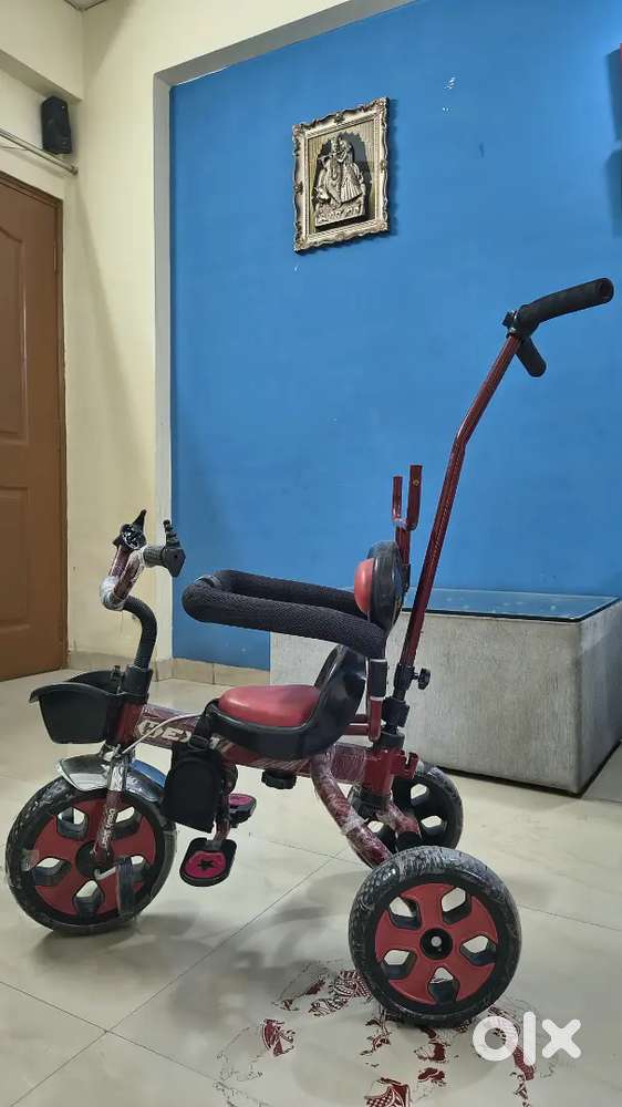 Kids tri cycle