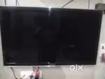 Samsung 40tv with Philips speaker