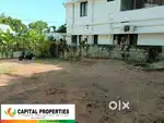 5 Cent (മുളന്തുരുത്തി Town ൽ )-(Tar Road)-(POSH Residential Area)