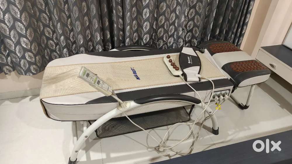 Nuga Best N4 Massage Therapy Bed