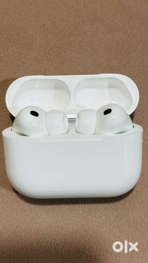 Apple airpods pro 3 original with bill