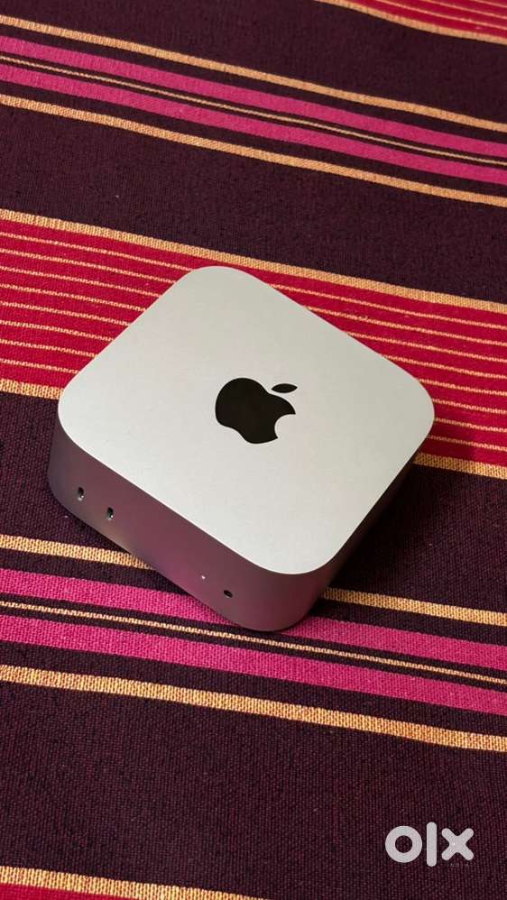 Apple Mac Mini M4 chip 16GB  256 GB