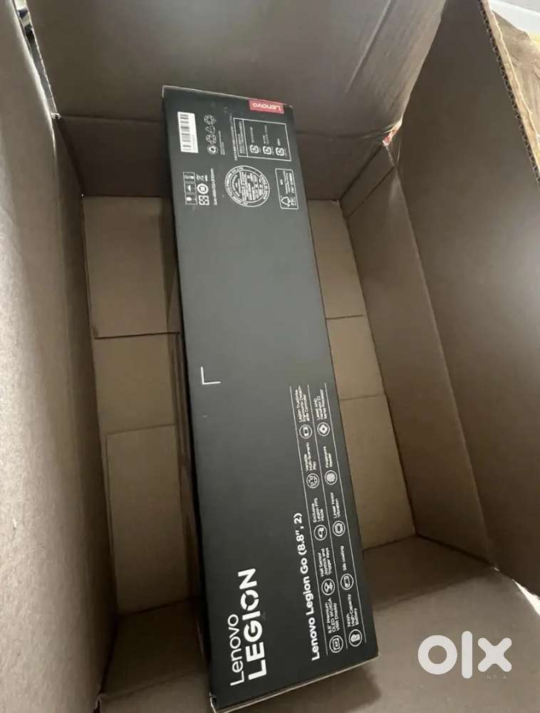 BRAND NEW/SEALED Lenovo LEGION GO 2 8.8 OLED AMD