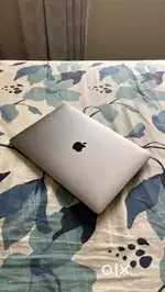 13” Mackbook Pro  2018  4 Thunderbolt ports
