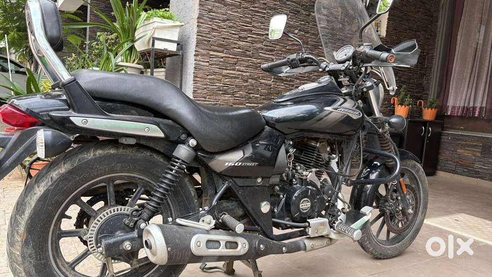 Bajaj Avenger 160, 2021 model, 12,145 kms driven, full service history