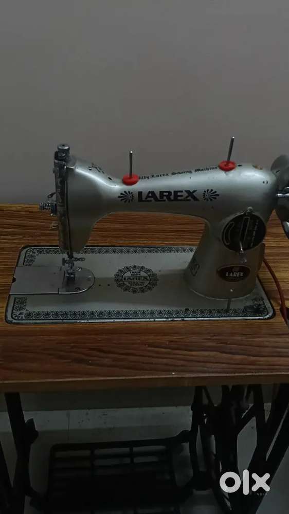 Latex sewing machine
