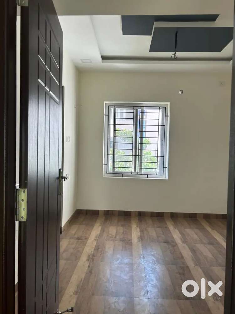 Duplex villa Rent @ 30000 in parivakkam , sameera estate 117 township